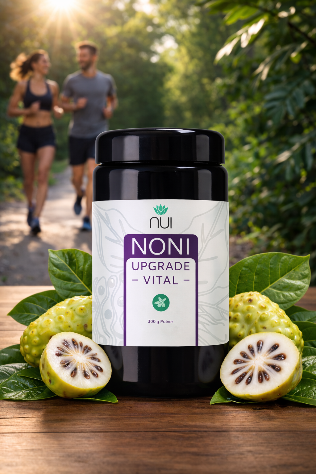 NUI-NONI-UPGRADE-VITAL-sportlich-im-Wald